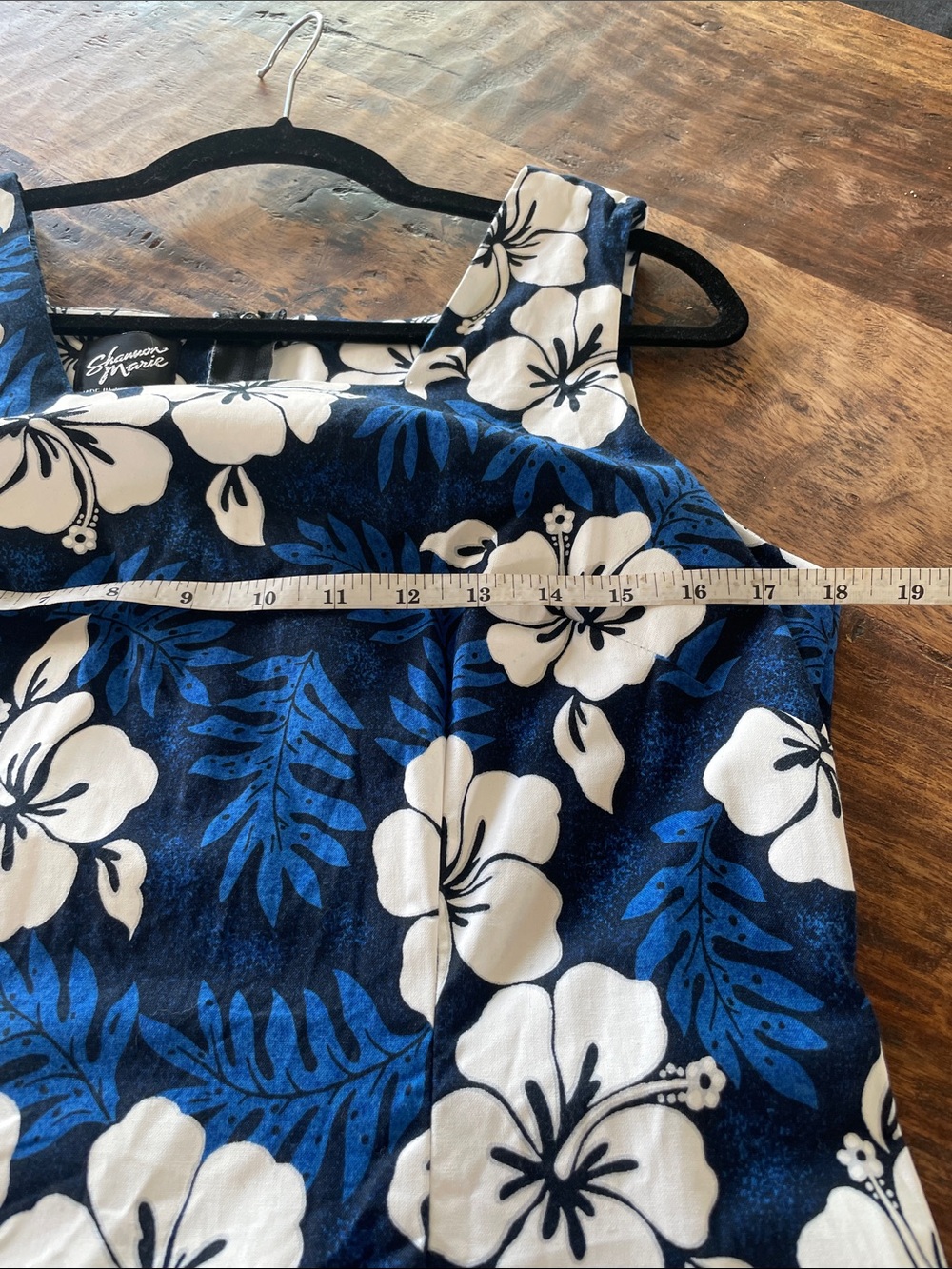 Hawaiian Print Dress - Picture 3 of 4